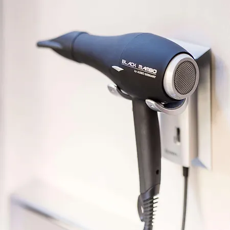 Nh Capelle Rotterdam Hotell 4*