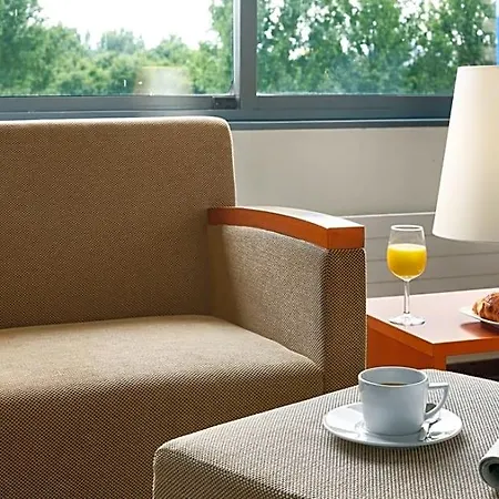 Nh Capelle Rotterdam 4* カペレ・アーン・デン・エイセル