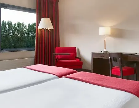 Nh Capelle Rotterdam Hotell